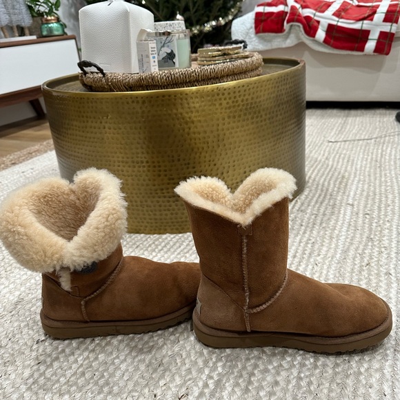 UGG Bailey Button Boots - Picture 2 of 5